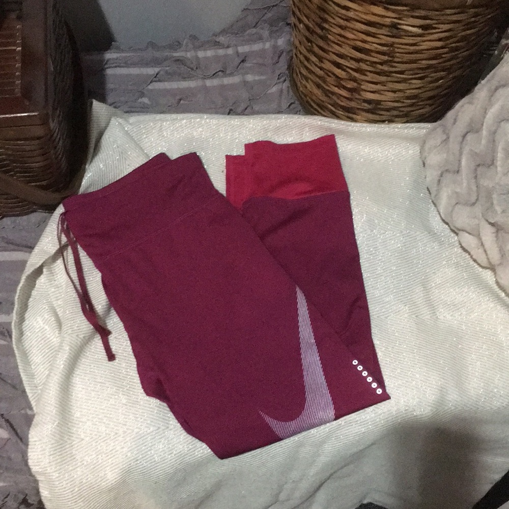 Nike Dri-Fit Capri Workout Pants